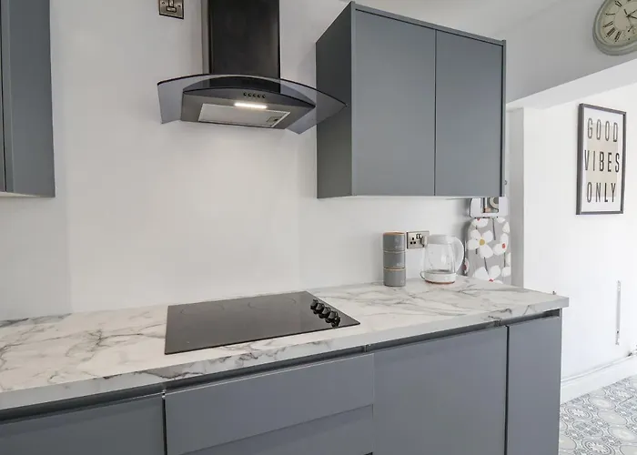 בית נופש 3 Auborough Street *