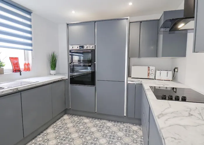 펜션 3 Auborough Street *