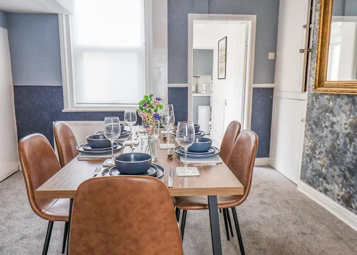 3 Auborough Street Scarborough